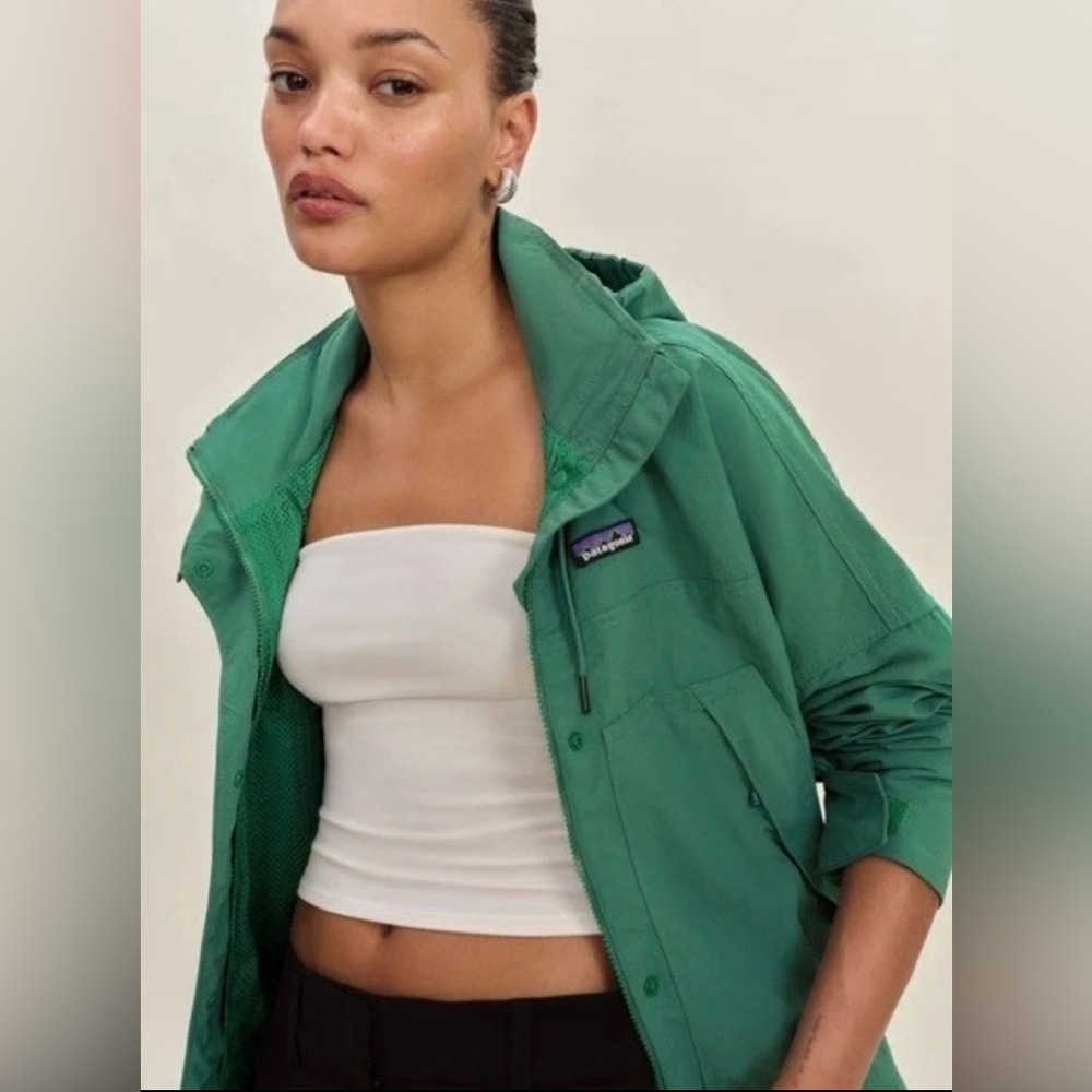 Patagonia Women's Skysail Jacket Size M Heartleaf Green SP25 Relaxed fit